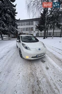 Хетчбек Nissan Leaf 2013 в Рівному