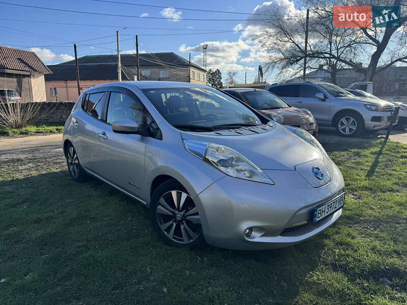 Хэтчбек Nissan Leaf 2016 в Белгороде-Днестровском фото 5 Хэтчбек Nissan Leaf 2016 в Белгороде-Днестровском