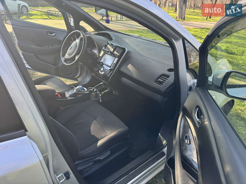 Хэтчбек Nissan Leaf 2016 в Белгороде-Днестровском фото 15 Хэтчбек Nissan Leaf 2016 в Белгороде-Днестровском