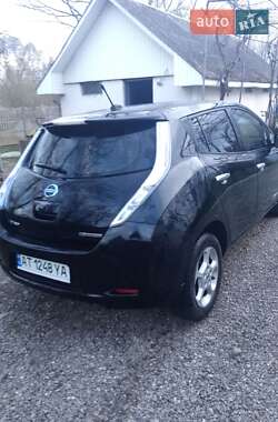 Хэтчбек Nissan Leaf 2011 в Коломые