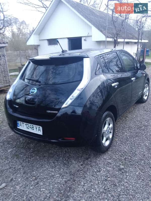 Nissan Leaf 2011