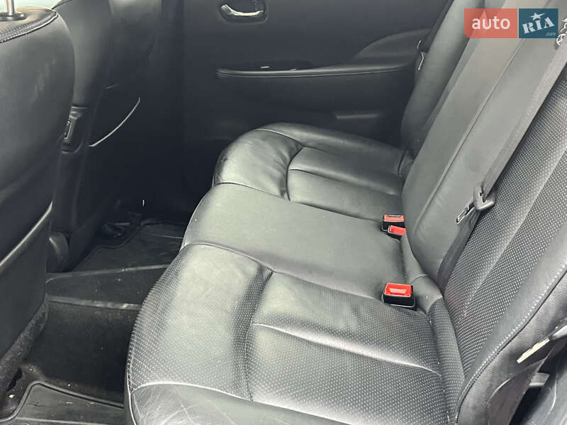 Хэтчбек Nissan Leaf 2014 в Полтаве