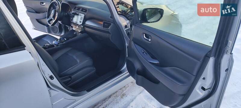 Хэтчбек Nissan Leaf 2019 в Харькове