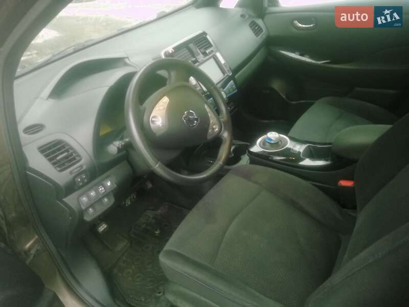 Хэтчбек Nissan Leaf 2016 в Харькове