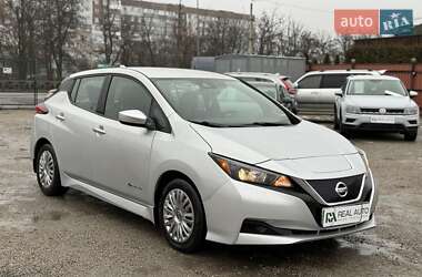 Хетчбек Nissan Leaf 2018 в Кропивницькому