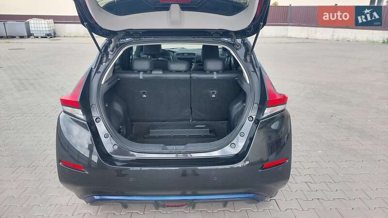 Хэтчбек Nissan Leaf 2021 в Луцке