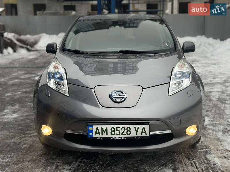 Хэтчбек Nissan Leaf 2014 в Житомире фото 2 Хэтчбек Nissan Leaf 2014 в Житомире
