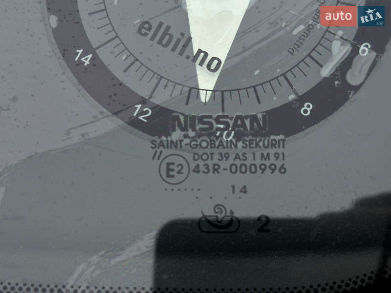 Хэтчбек Nissan Leaf 2014 в Житомире фото 30 Хэтчбек Nissan Leaf 2014 в Житомире