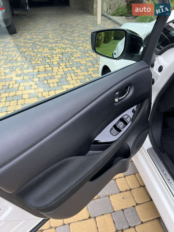 Хэтчбек Nissan Leaf 2023 в Одессе фото 9 Хэтчбек Nissan Leaf 2023 в Одессе