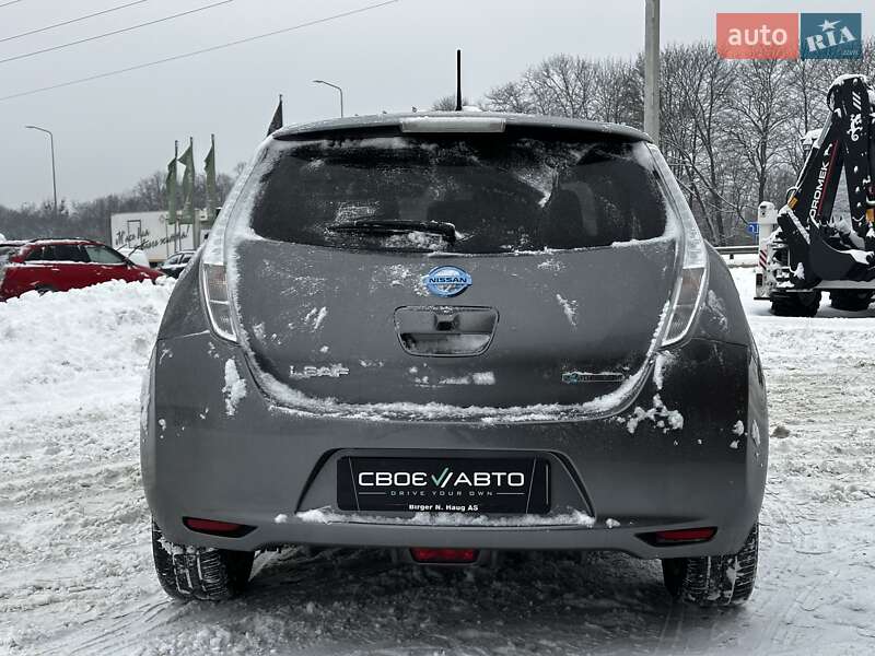 Хэтчбек Nissan Leaf 2016 в Львове