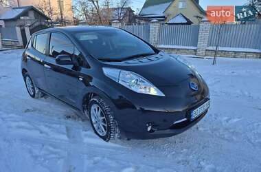 Хэтчбек Nissan Leaf 2015 в Тернополе