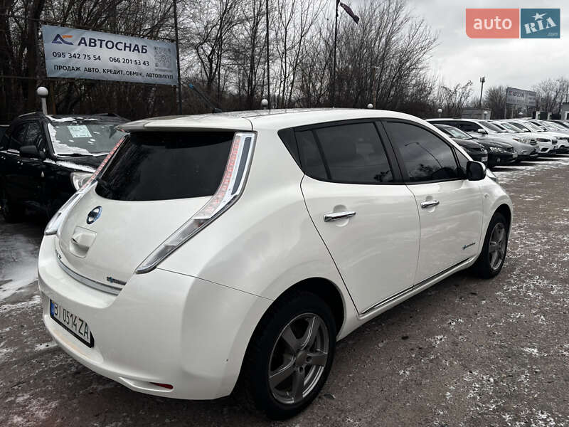 Хэтчбек Nissan Leaf 2013 в Полтаве