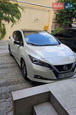 Хетчбек Nissan Leaf 2018 в Броварах