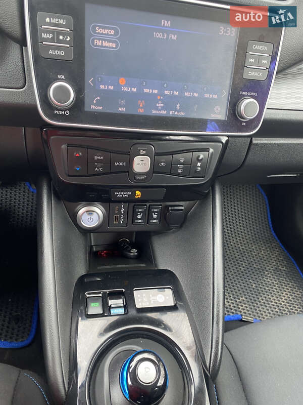 Хэтчбек Nissan Leaf 2021 в Немирове