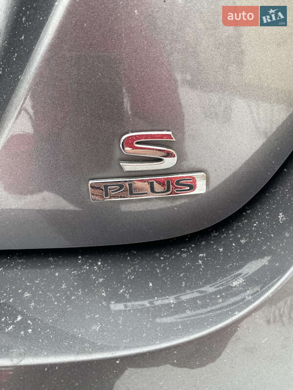 Хэтчбек Nissan Leaf 2021 в Немирове