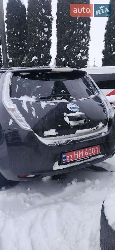 Хэтчбек Nissan Leaf 2014 в Ровно