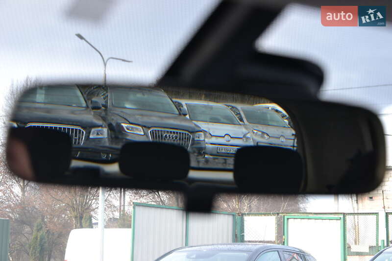 Хэтчбек Nissan Leaf 2016 в Луцке