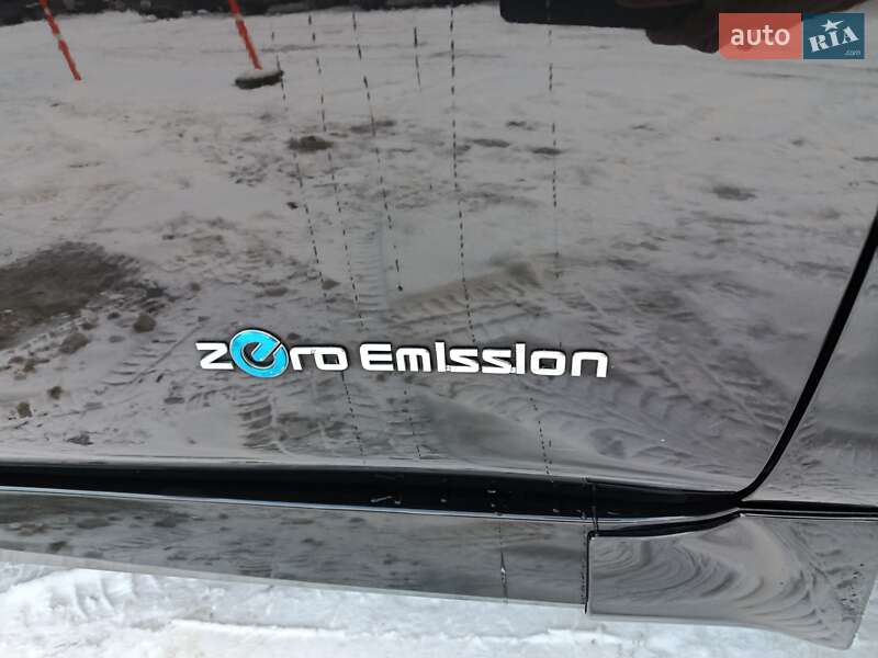 Хэтчбек Nissan Leaf 2018 в Броварах