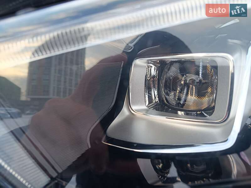 Хэтчбек Nissan Leaf 2018 в Броварах