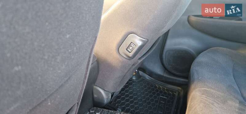 Хэтчбек Nissan Leaf 2014 в Ивано-Франковске