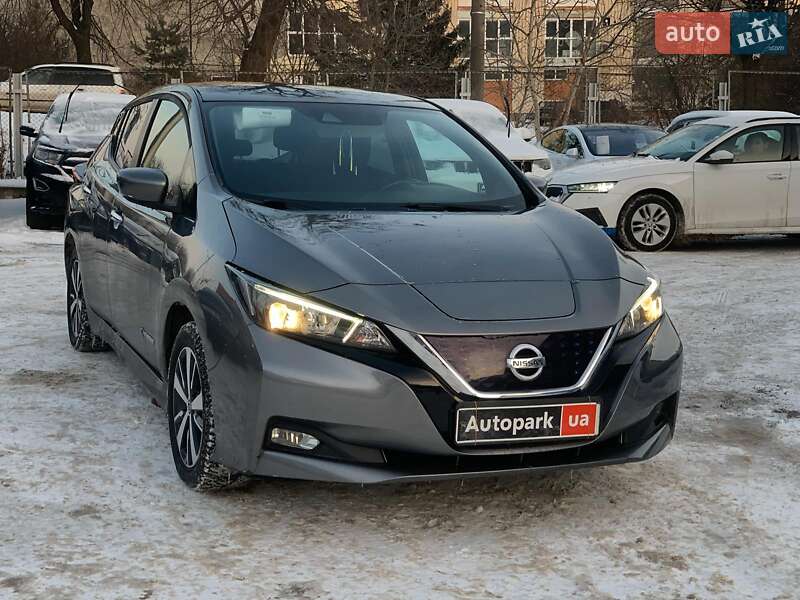 Хэтчбек Nissan Leaf 2020 в Виннице