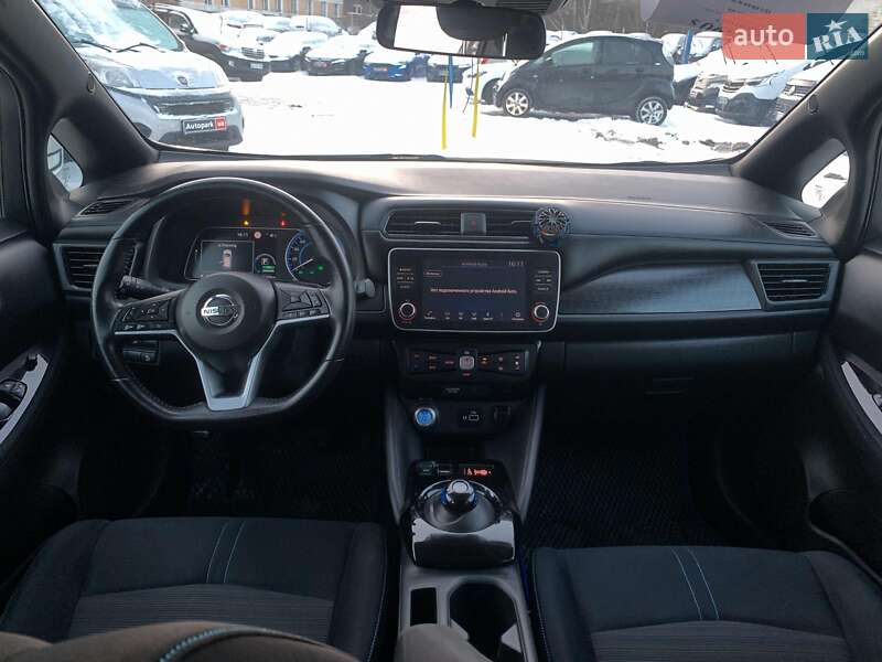 Хэтчбек Nissan Leaf 2020 в Виннице
