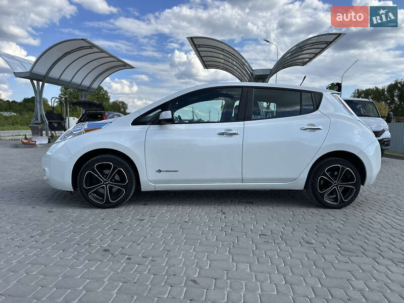 Хэтчбек Nissan Leaf 2013 в Бережанах
