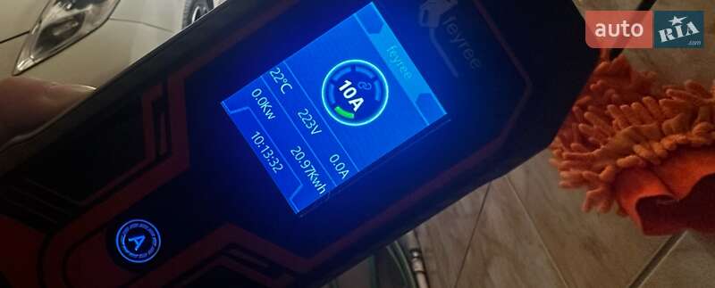 Хэтчбек Nissan Leaf 2013 в Бережанах