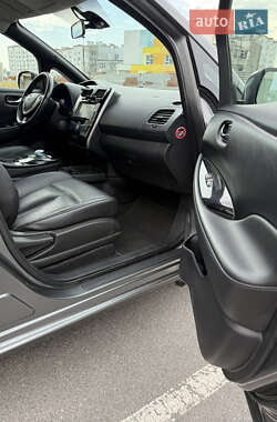 Хэтчбек Nissan Leaf 2014 в Виннице