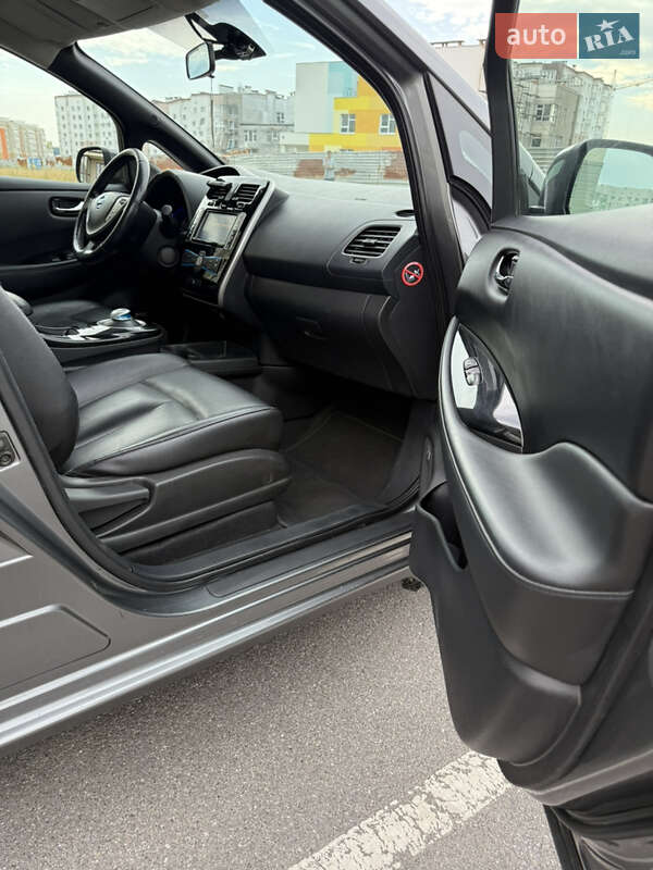 Хэтчбек Nissan Leaf 2014 в Виннице