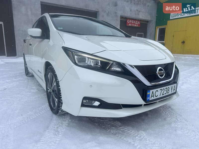 2018 Nissan Leaf, VIN SJNFAAZE1U0047292:plate — фото 1 (autoria)