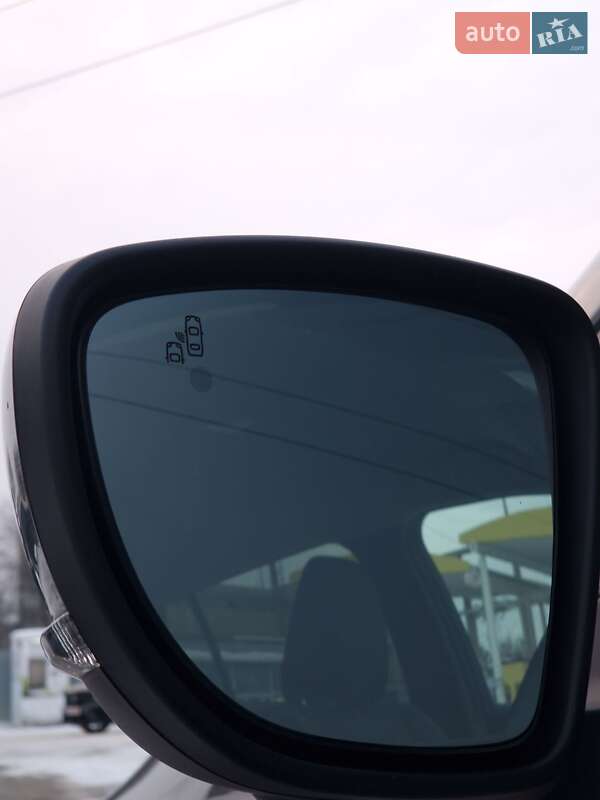 Хэтчбек Nissan Leaf 2019 в Черновцах