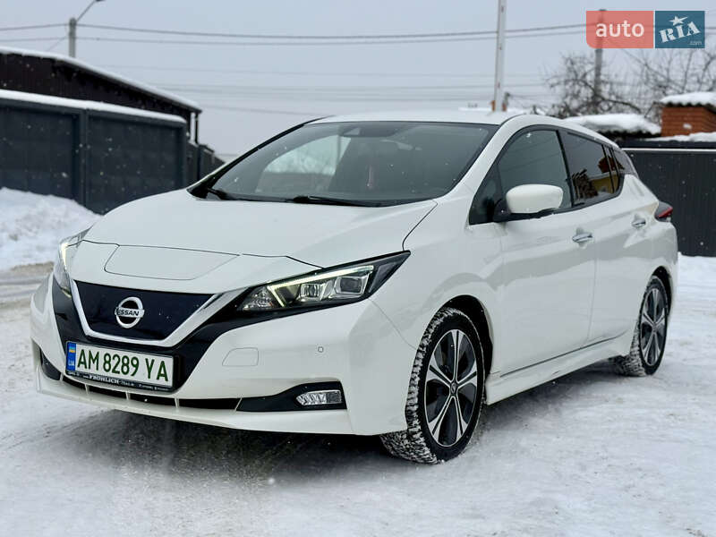 Nissan Leaf 2021