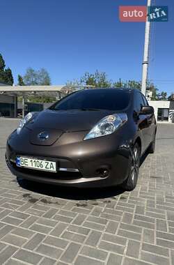 Хетчбек Nissan Leaf 2016 в Миколаєві