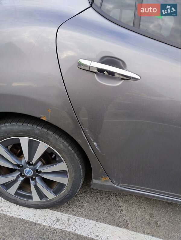 Хэтчбек Nissan Leaf 2013 в Ивано-Франковске фото 13 Хэтчбек Nissan Leaf 2013 в Ивано-Франковске