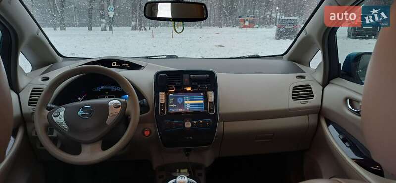 Хэтчбек Nissan Leaf 2011 в Харькове