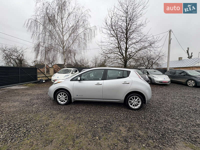 Хэтчбек Nissan Leaf 2013 в Луцке