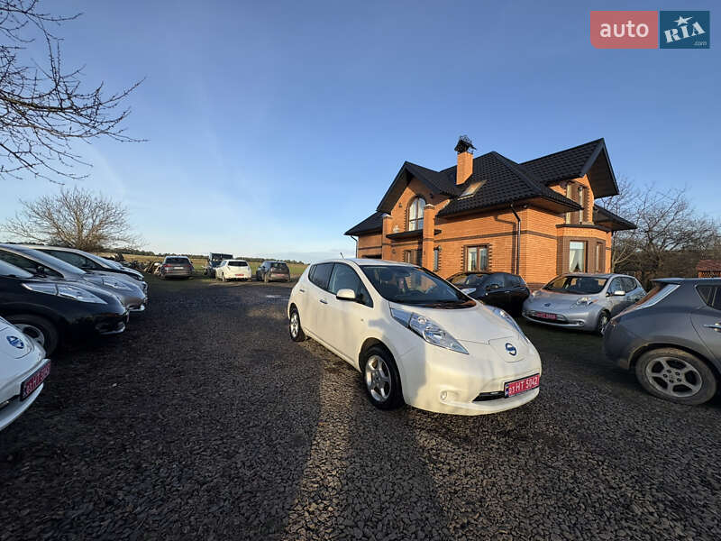 Хэтчбек Nissan Leaf 2013 в Луцке