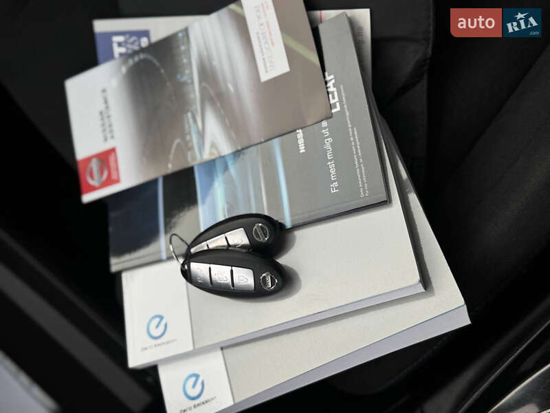 Хэтчбек Nissan Leaf 2016 в Львове