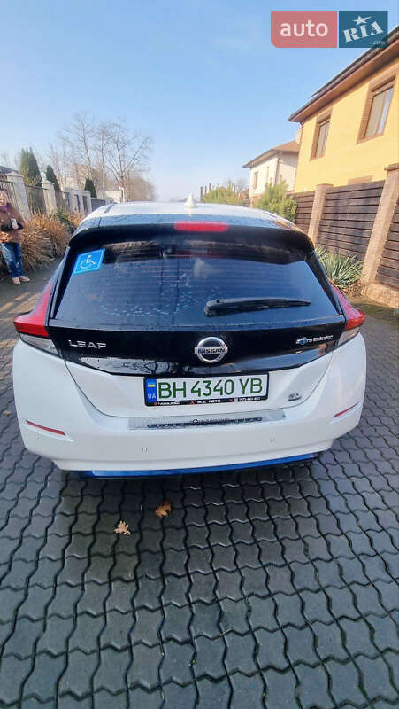 Хэтчбек Nissan Leaf 2020 в Одессе