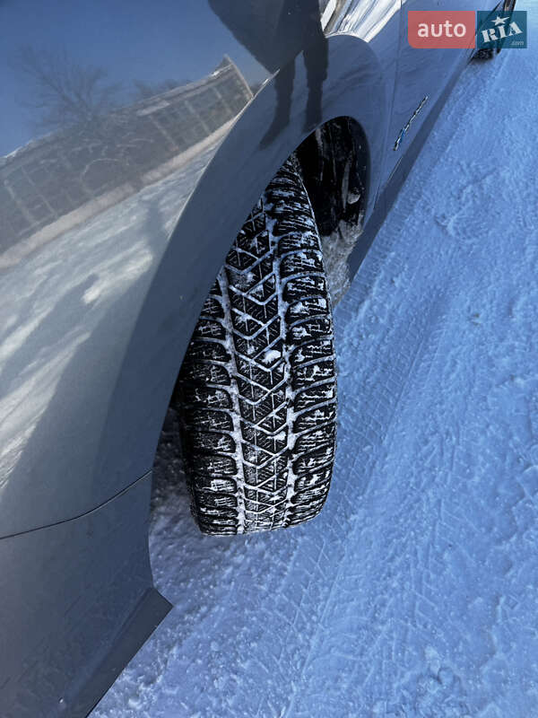 Хетчбек Nissan Leaf 2019 в Кам'янському