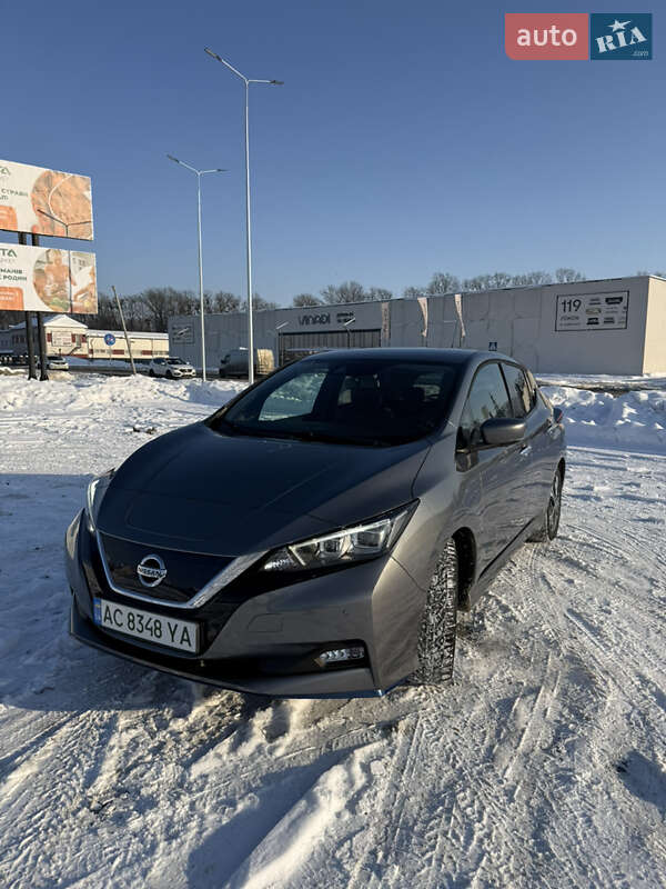 Хэтчбек Nissan Leaf 2019 в Луцке