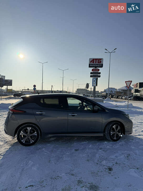 Хэтчбек Nissan Leaf 2019 в Луцке