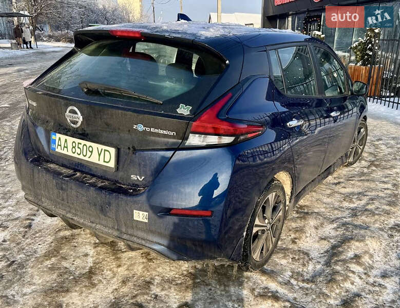 Хэтчбек Nissan Leaf 2021 в Глевахе