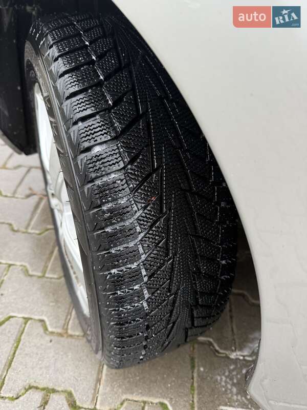 Хэтчбек Nissan Leaf 2014 в Виннице фото 19 Хэтчбек Nissan Leaf 2014 в Виннице