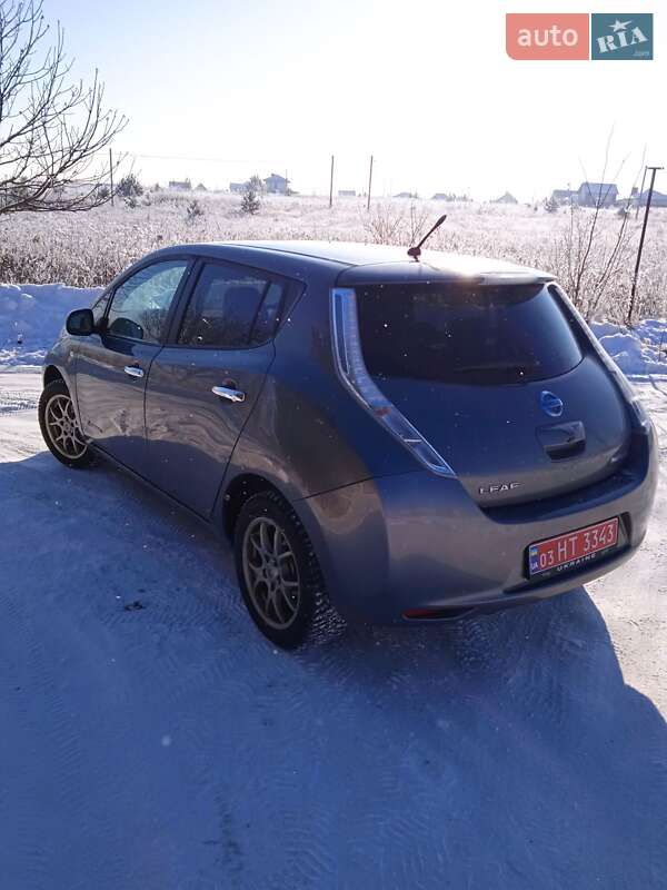 Хэтчбек Nissan Leaf 2014 в Ровно фото 6 Хэтчбек Nissan Leaf 2014 в Ровно