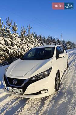 Хэтчбек Nissan Leaf 2018 в Гайсине