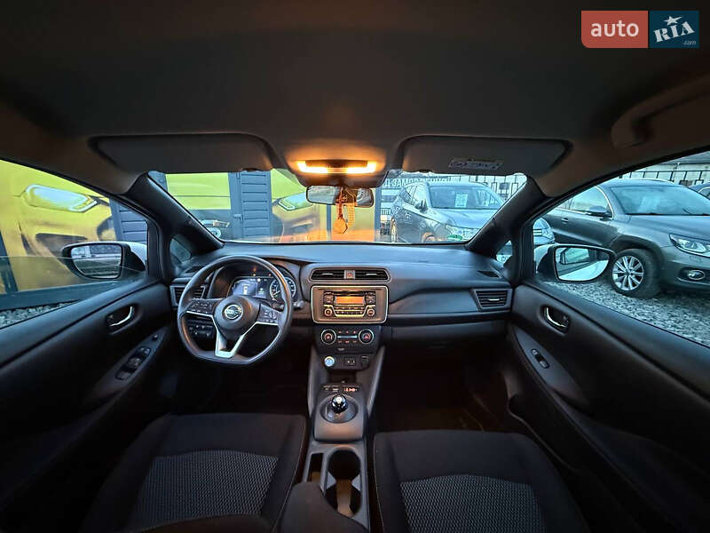 Хэтчбек Nissan Leaf 2021 в Стрые