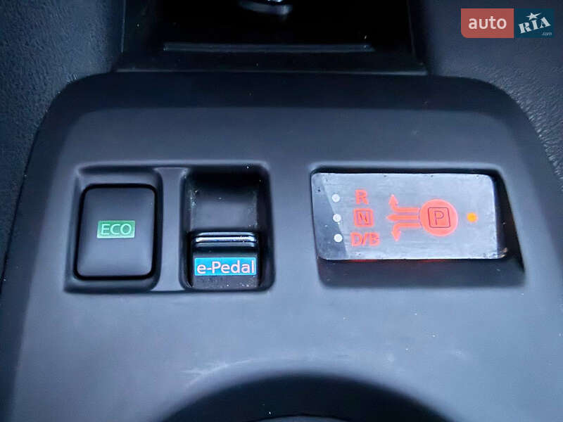 Хэтчбек Nissan Leaf 2021 в Стрые