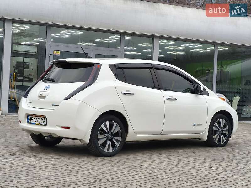 Хэтчбек Nissan Leaf 2016 в Днепре фото 5 Хэтчбек Nissan Leaf 2016 в Днепре